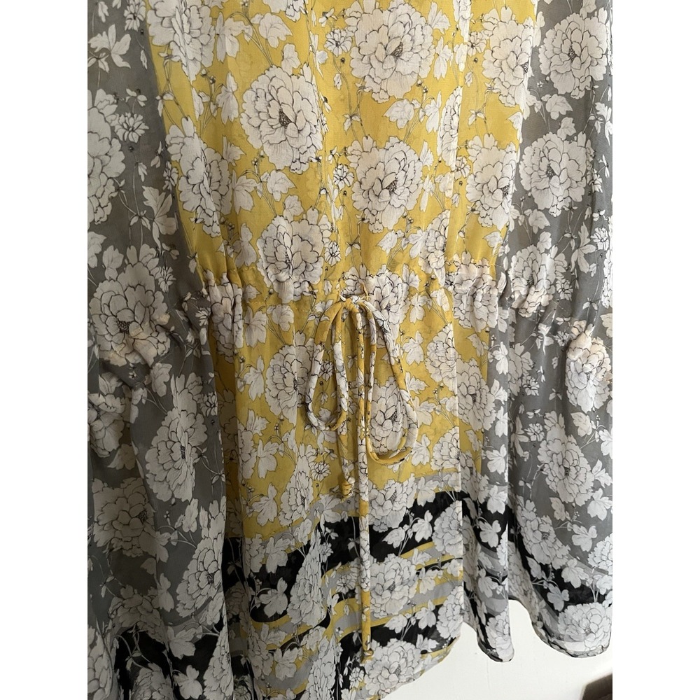 CAbi Size XL Amelia Gather Yellow Gray Floral Spring Blouse Top - Picture 8 of 10